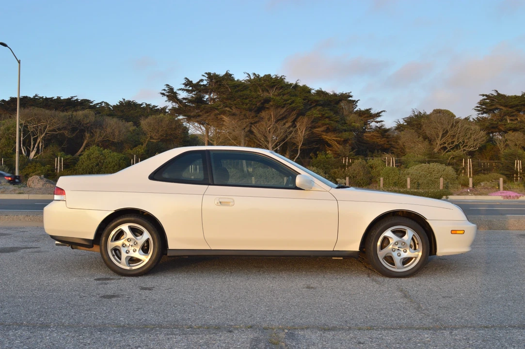 1998 Honda Prelude 5th Gen - Image 26 of 31
