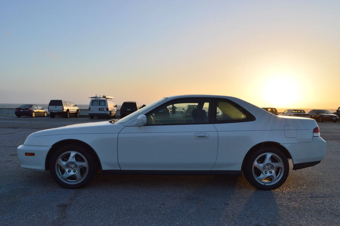 1998 Honda Prelude 5th Gen - Image 19 of 31