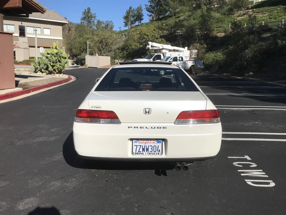 1998 Honda Prelude 5th Gen - Image 6 of 31