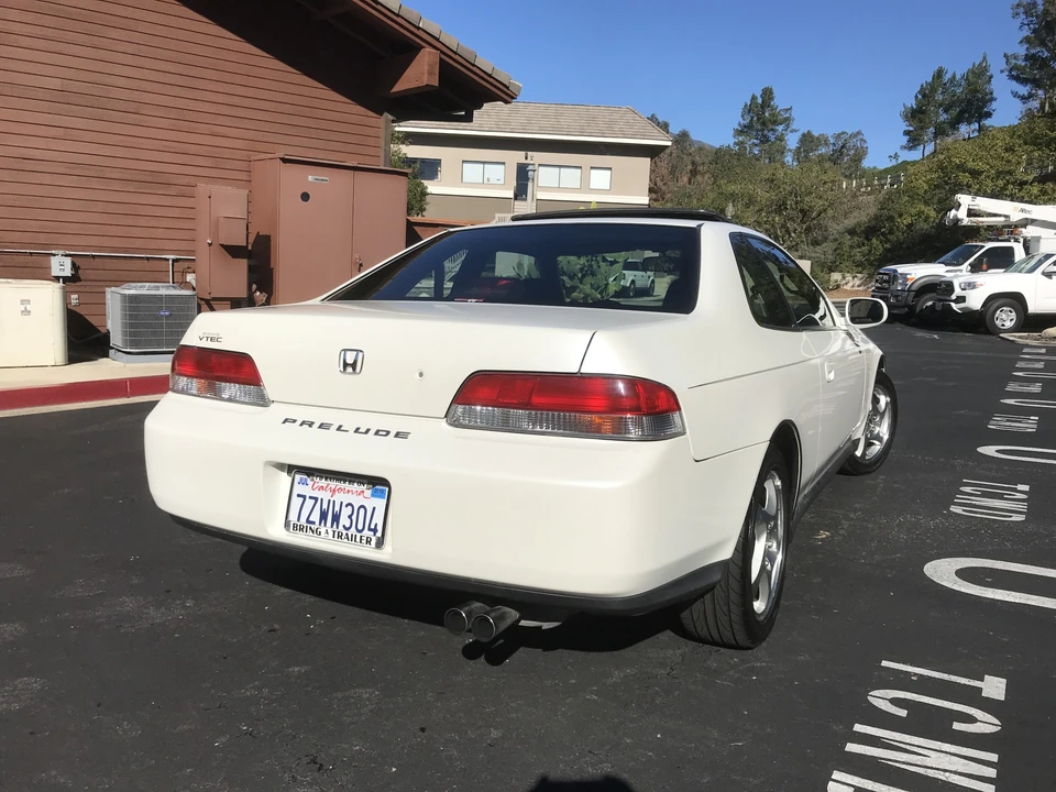 1998 Honda Prelude 5th Gen - Image 7 of 31