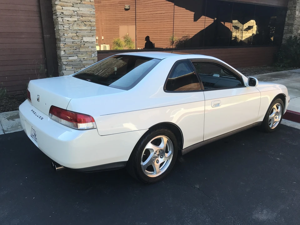 1998 Honda Prelude 5th Gen - Image 8 of 31
