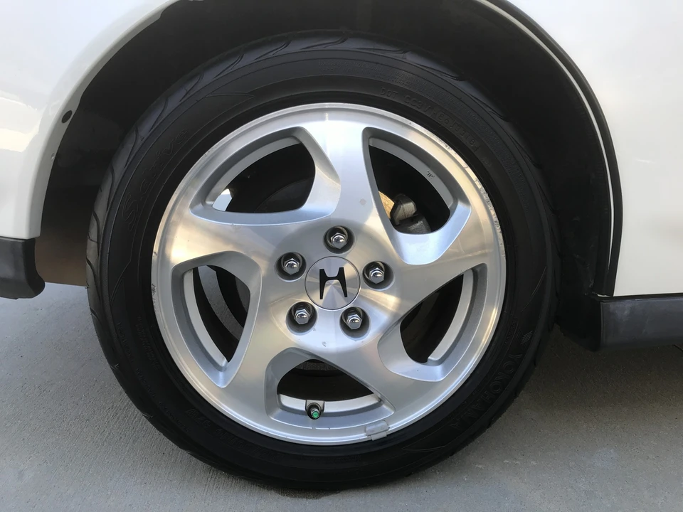 1998 Honda Prelude 5th Gen - Image 23 of 31
