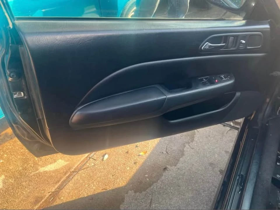 1998 Honda Prelude 5th Gen - Image 10 of 11