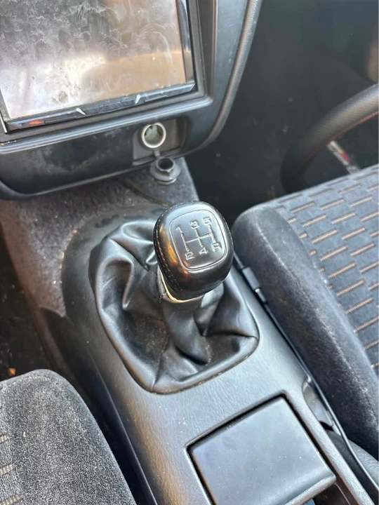 1998 Honda Prelude 5th Gen - Image 12 of 14