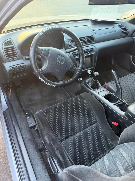1998 Honda Prelude 5th Gen - Image 6 of 13