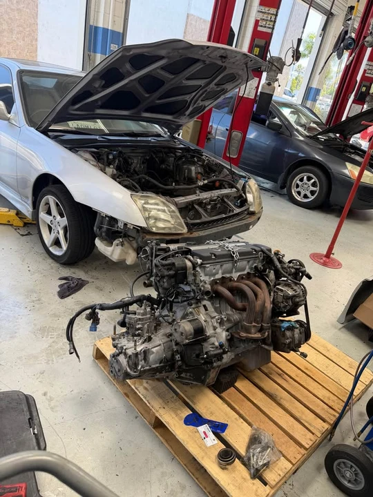 1998 Honda Prelude 5th Gen - Image 12 of 13