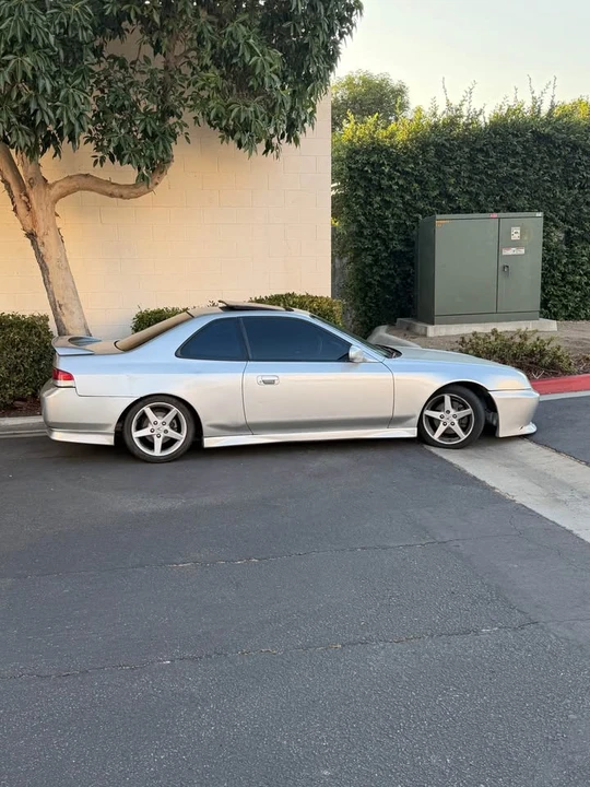 1998 Honda Prelude 5th Gen - Image 8 of 13
