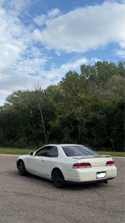 1998 Honda Prelude 5th Gen - Image 2 of 6