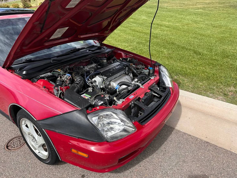 1998 Honda Prelude 5th Gen - Image 9 of 15