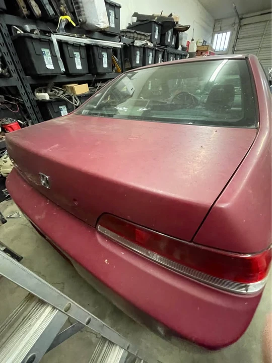 1998 Honda Prelude 5th Gen - Image 5 of 12