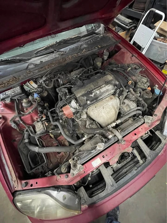 1998 Honda Prelude 5th Gen - Image 8 of 12