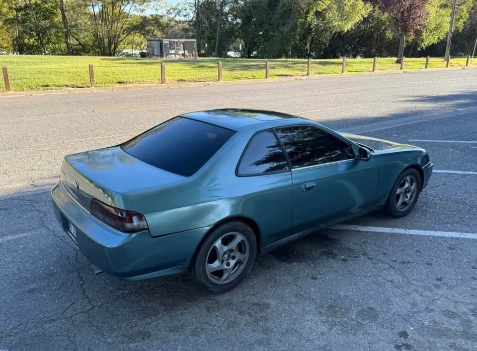 1998 Honda Prelude 5th Gen - Image 5 of 10