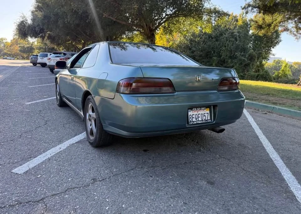 1998 Honda Prelude 5th Gen - Image 9 of 10