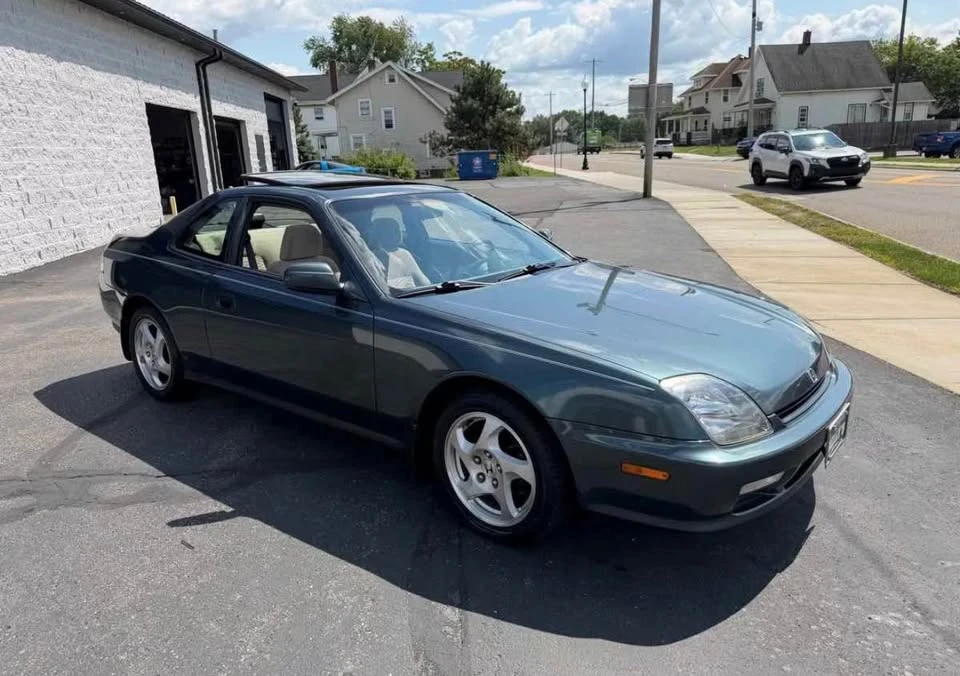 1998 Honda Prelude 5th Gen - Image 5 of 13