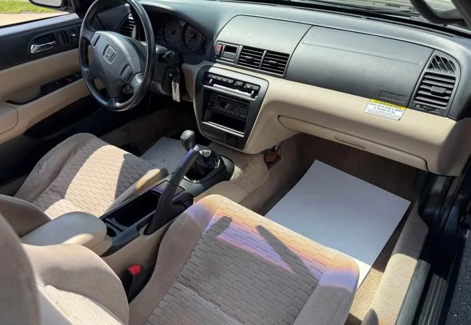 1998 Honda Prelude 5th Gen - Image 9 of 13