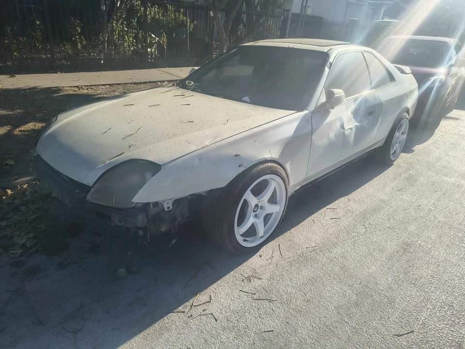 1998 Honda Prelude 5th Gen - Image 2 of 9