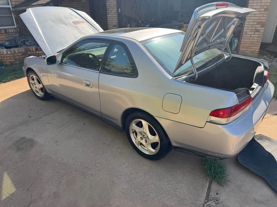 1998 Honda Prelude 5th Gen - Image 9 of 12