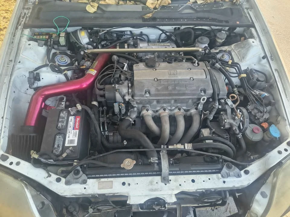 1998 Honda Prelude 5th Gen - Image 9 of 9