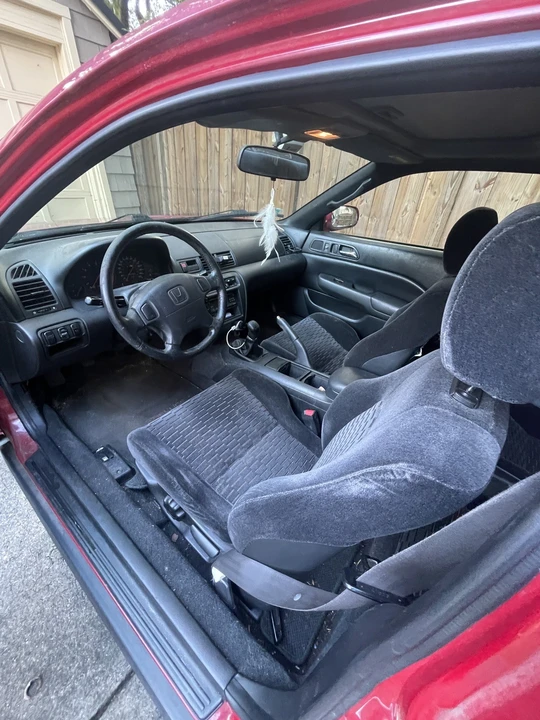 1998 Honda Prelude 5th Gen - Image 5 of 8