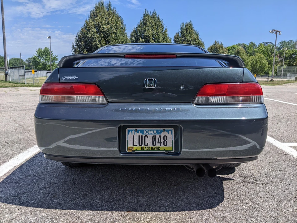 1998 Honda Prelude 5th Gen - Image 17 of 31