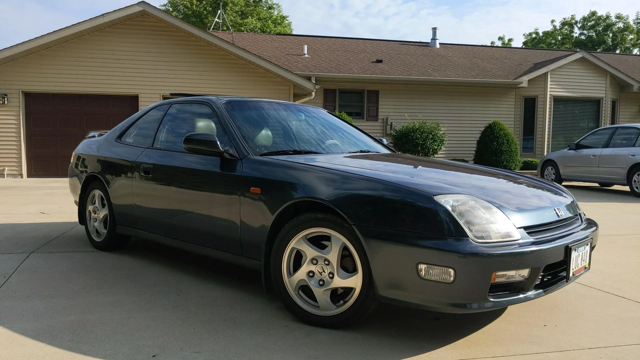 1998 Honda Prelude 5th Gen - Image 23 of 31