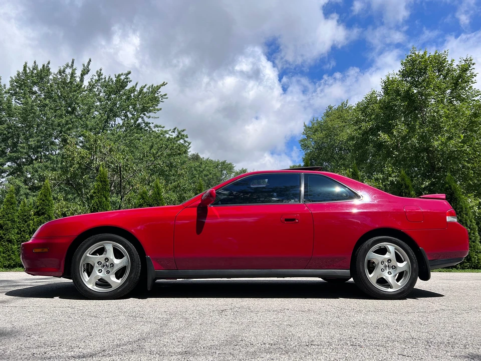 1998 Honda Prelude 5th Gen - Image 17 of 31