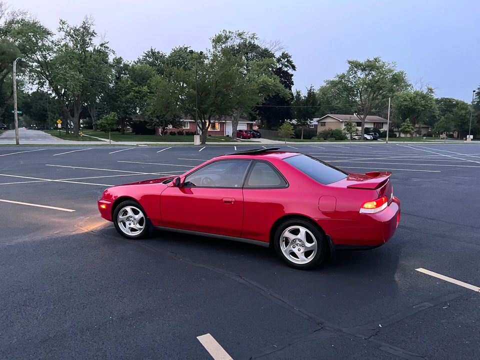 1998 Honda Prelude 5th Gen - Image 19 of 31