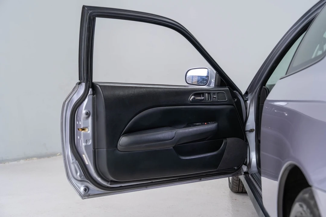 1998 Honda Prelude 5th Gen - Image 10 of 12