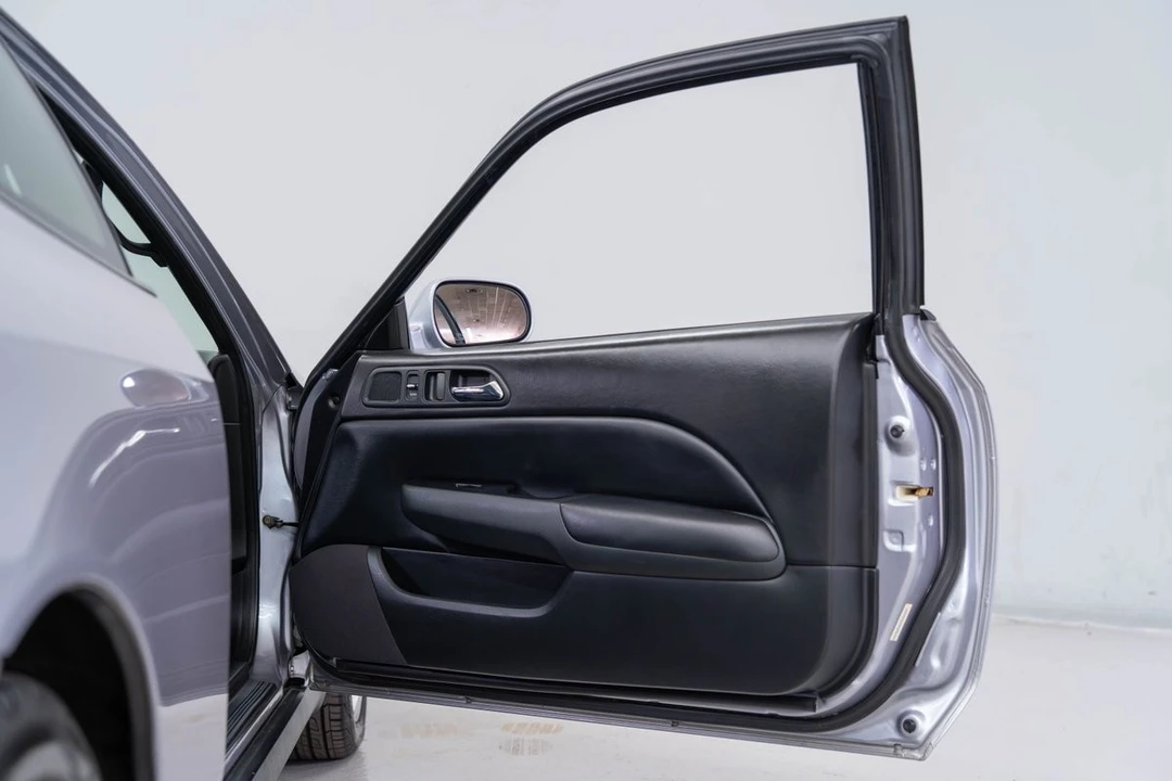 1998 Honda Prelude 5th Gen - Image 11 of 12