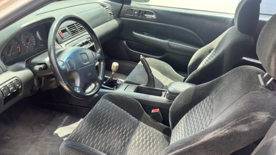 1998 Honda Prelude 5th Gen - Image 5 of 8