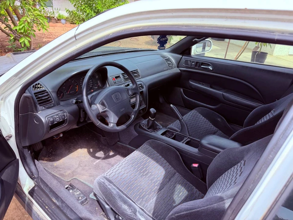 1998 Honda Prelude 5th Gen - Image 4 of 6