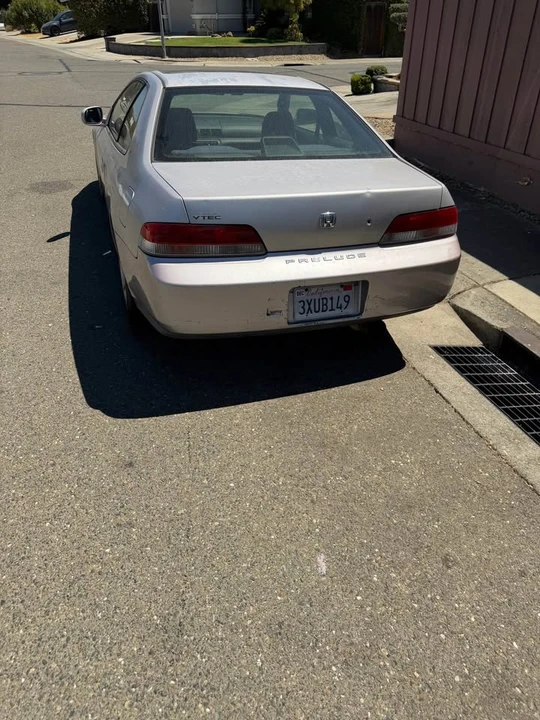 1998 Honda Prelude 5th Gen - Image 3 of 8