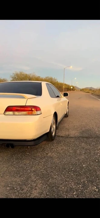 1998 Honda Prelude 5th Gen - Image 2 of 17