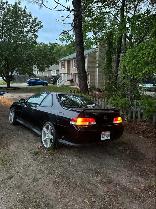 1998 Honda Prelude 5th Gen - Image 2 of 6