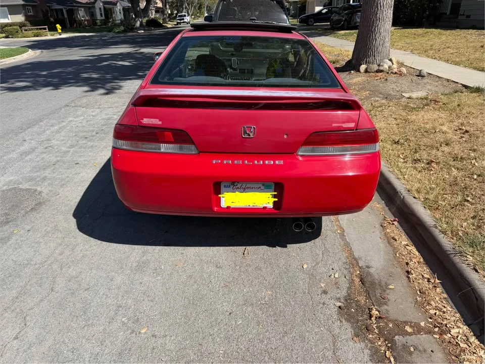 1998 Honda Prelude 5th Gen - Image 2 of 8