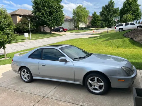 1998 Honda Prelude 5th Gen - Image 2 of 3