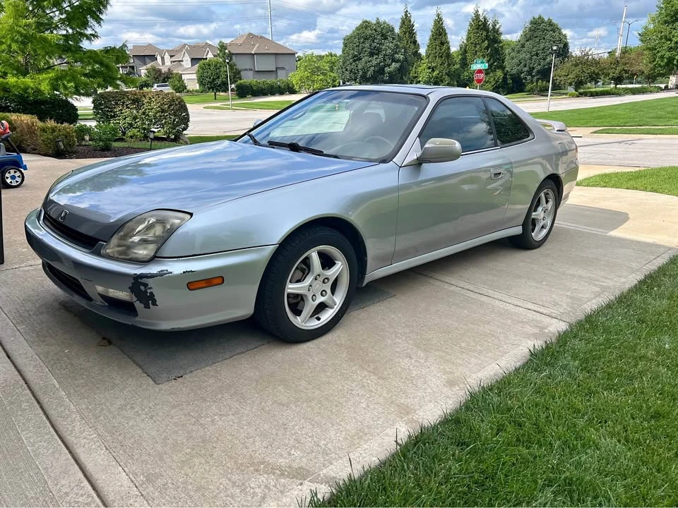 1998 Honda Prelude 5th Gen - Image 1 of 3