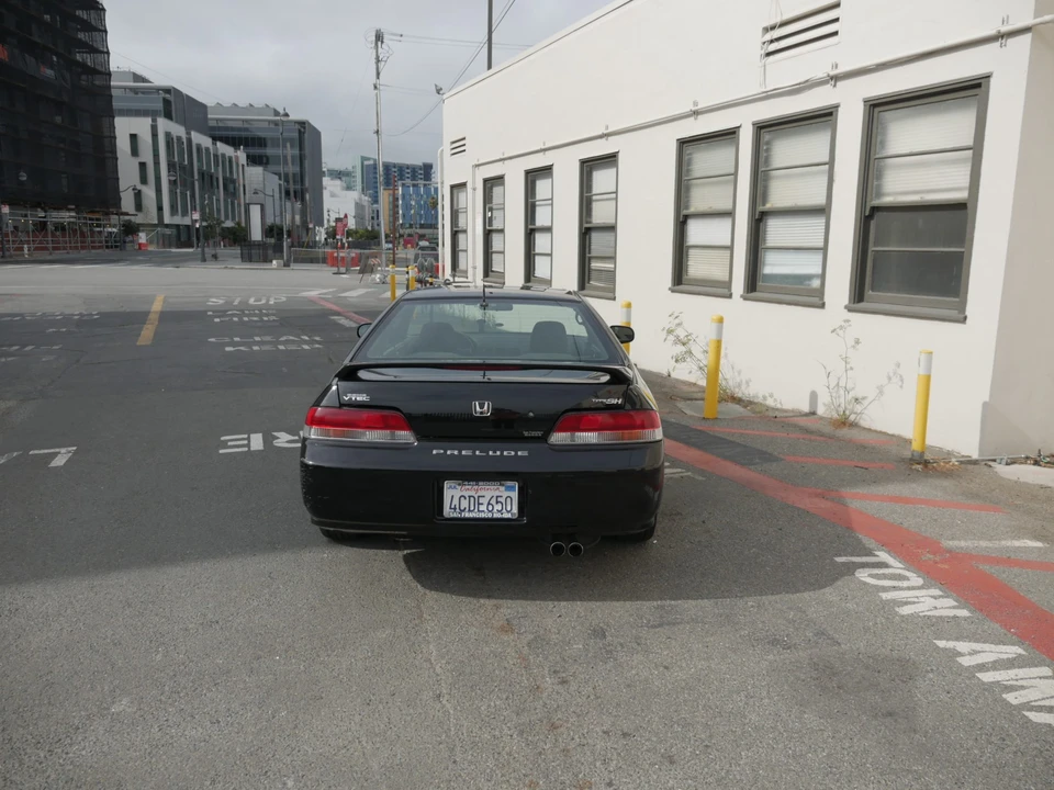 1998 Honda Prelude 5th Gen - Image 4 of 31