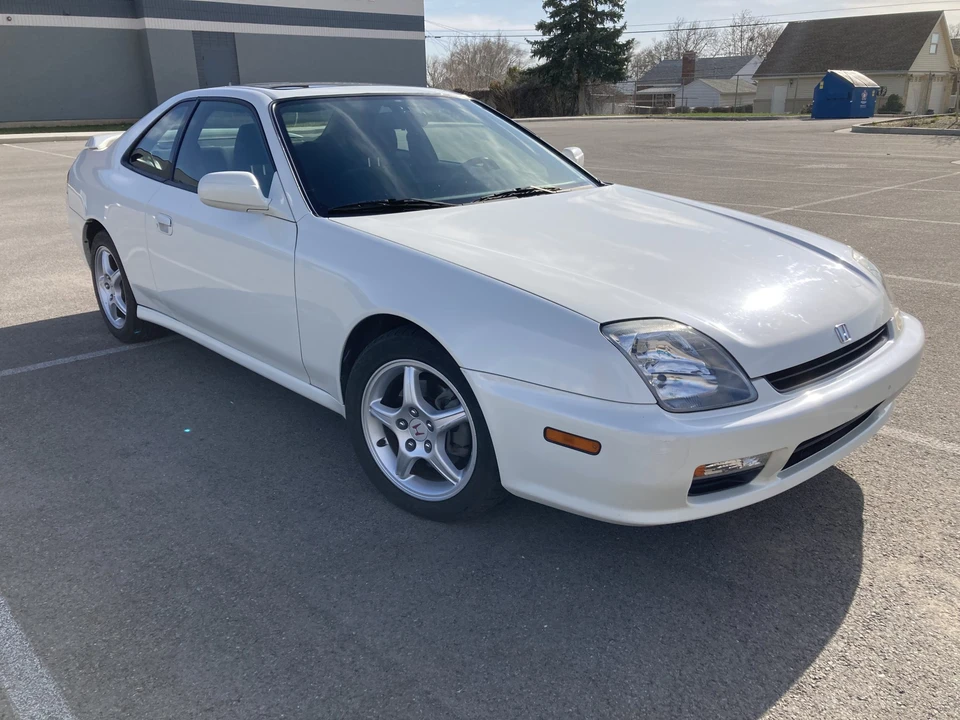 1998 Honda Prelude 5th Gen - Image 4 of 31
