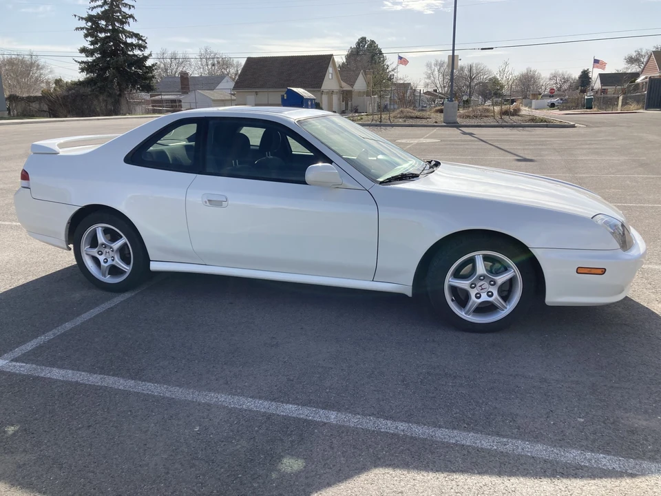 1998 Honda Prelude 5th Gen - Image 5 of 31