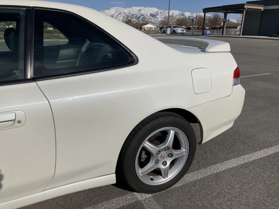 1998 Honda Prelude 5th Gen - Image 13 of 31
