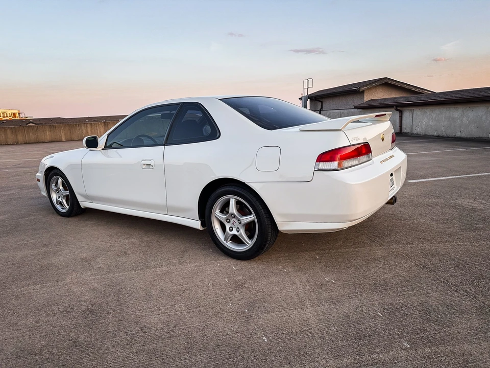 1998 Honda Prelude 5th Gen - Image 14 of 31