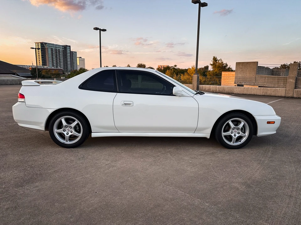 1998 Honda Prelude 5th Gen - Image 30 of 31