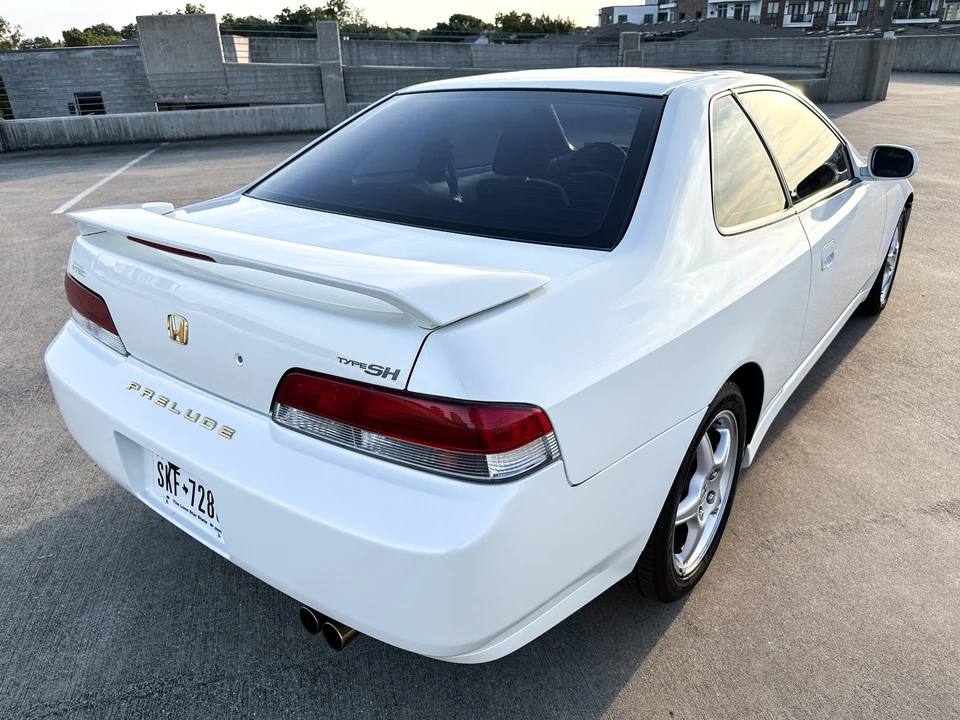 1998 Honda Prelude 5th Gen - Image 23 of 31