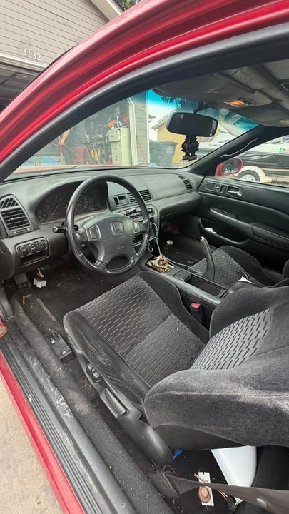 1998 Honda Prelude 5th Gen - Image 4 of 8