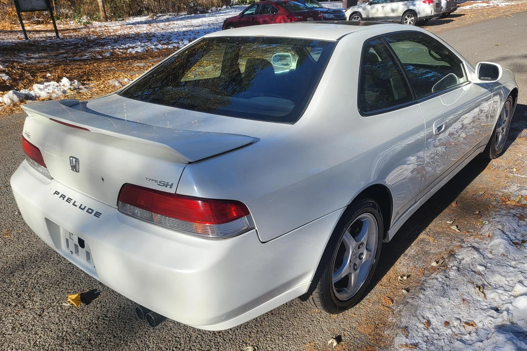 1998 Honda Prelude 5th Gen - Image 5 of 31