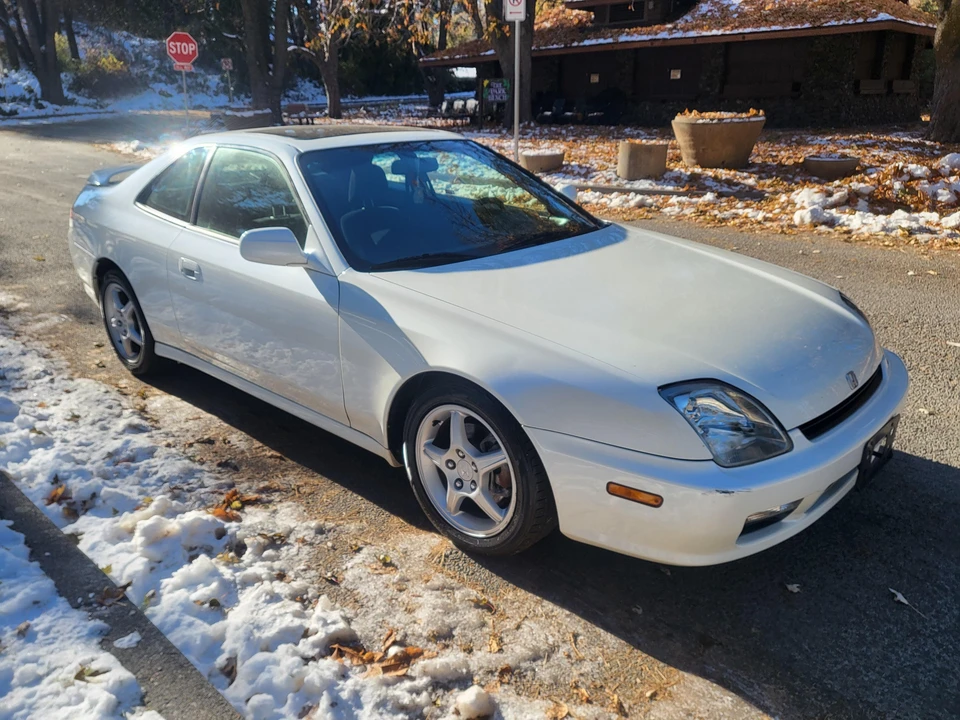 1998 Honda Prelude 5th Gen - Image 21 of 31