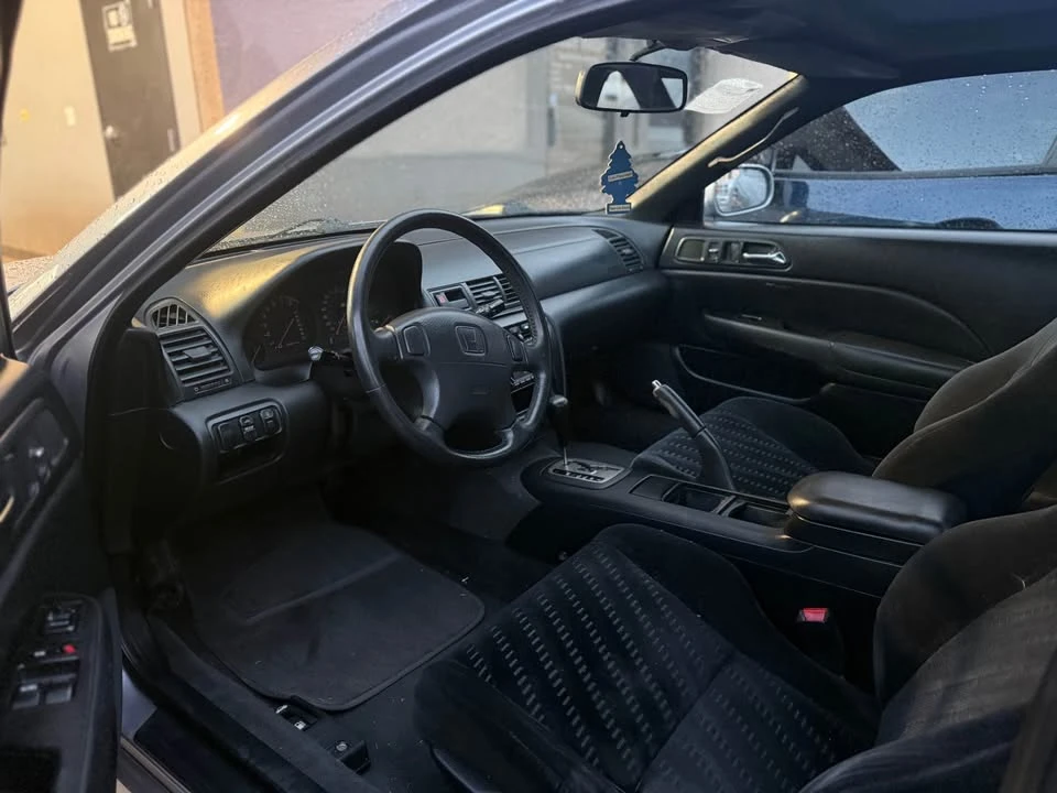 1998 Honda Prelude 5th Gen - Image 9 of 12