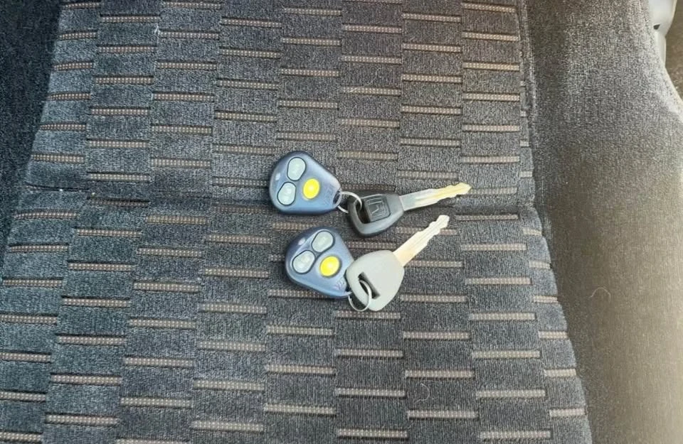 1998 Honda Prelude 5th Gen - Image 5 of 9