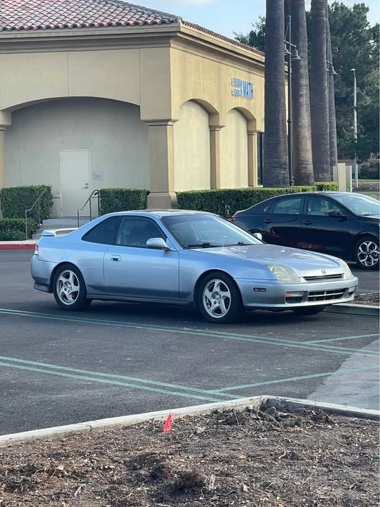 1998 Honda Prelude 5th Gen - Image 2 of 10